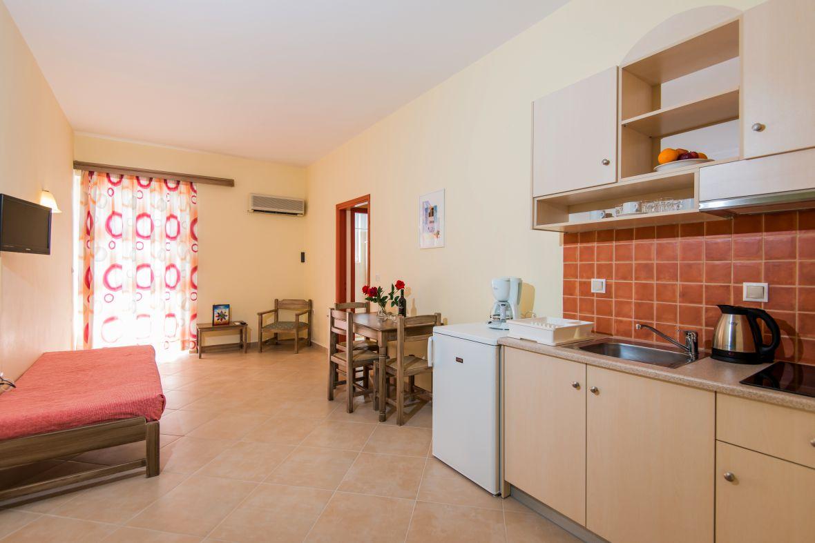 העיירה רתימנו Daisy Hotel Apartments מראה חיצוני תמונה