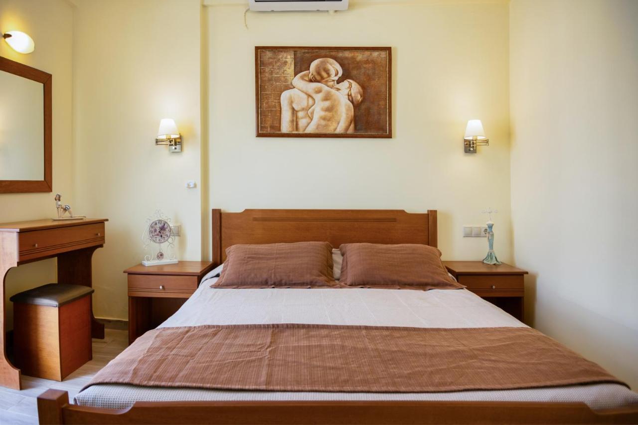 העיירה רתימנו Daisy Hotel Apartments מראה חיצוני תמונה