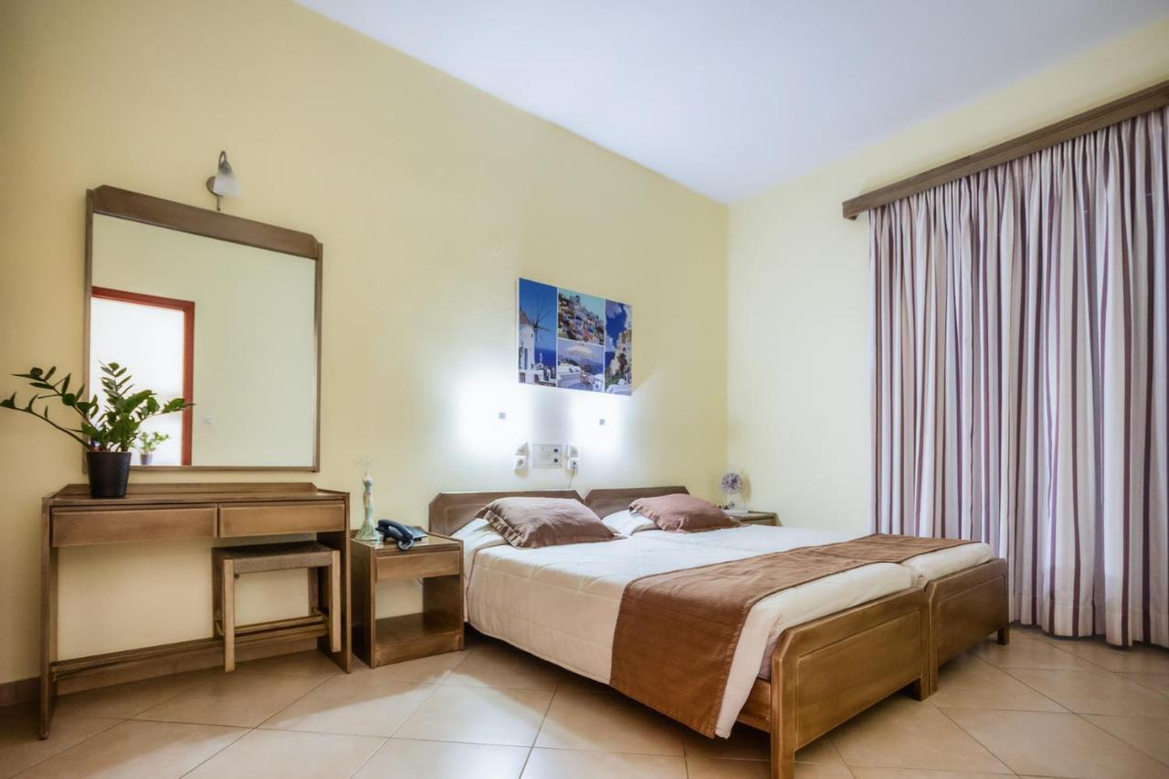 העיירה רתימנו Daisy Hotel Apartments מראה חיצוני תמונה